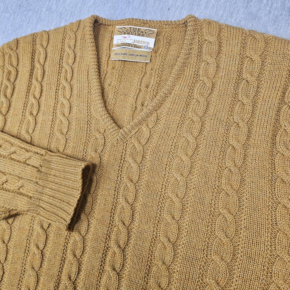 VTG Country Squire Jantzen Sweater Men LT Gold Cable Knit V-Neck Wool Made USA